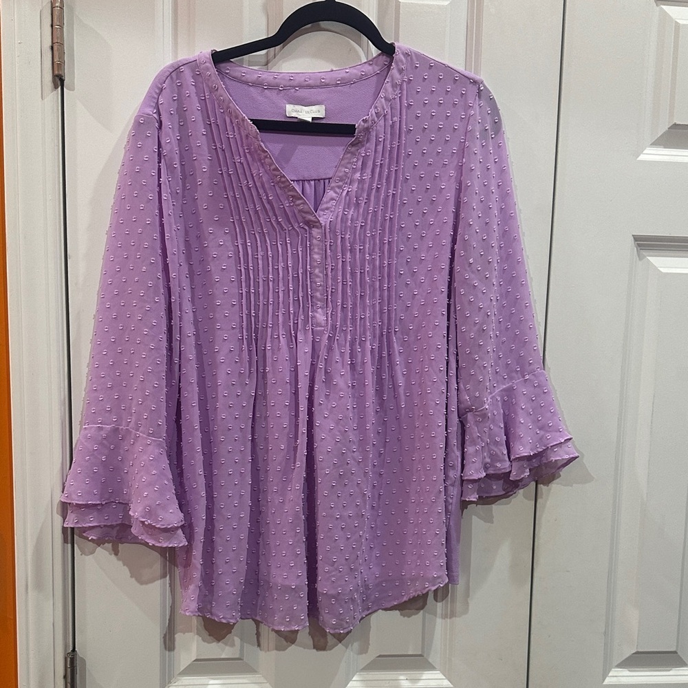 NWOT Lavender Ruffle Sleeve Women's Top size L